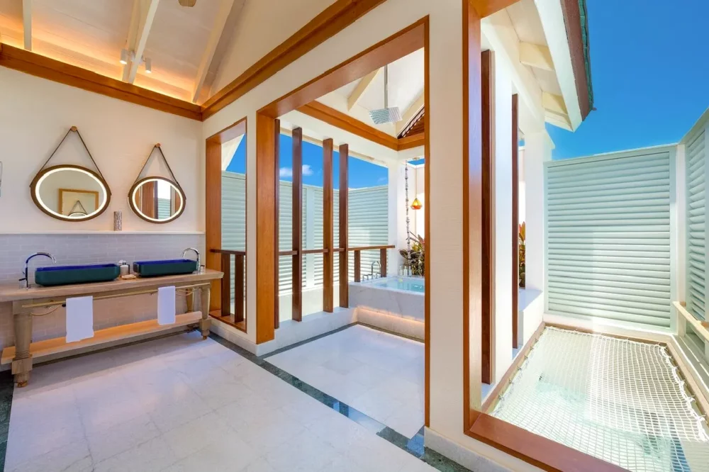 OBLU SELECT Lobigili馬爾地夫奧靜洛碧吉利島Nest Water Villa擁有室內網床