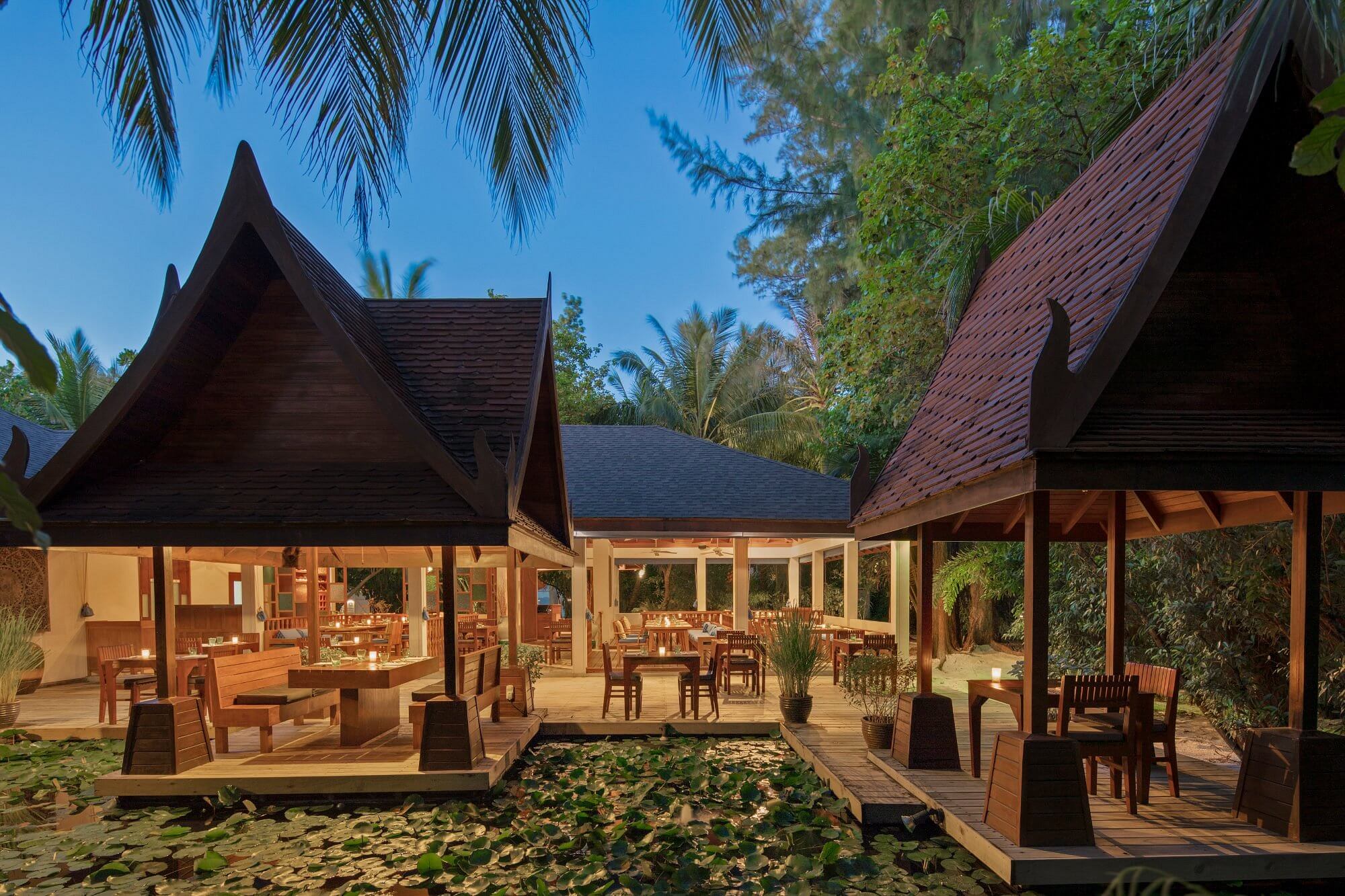 centara suan bua 餐廳