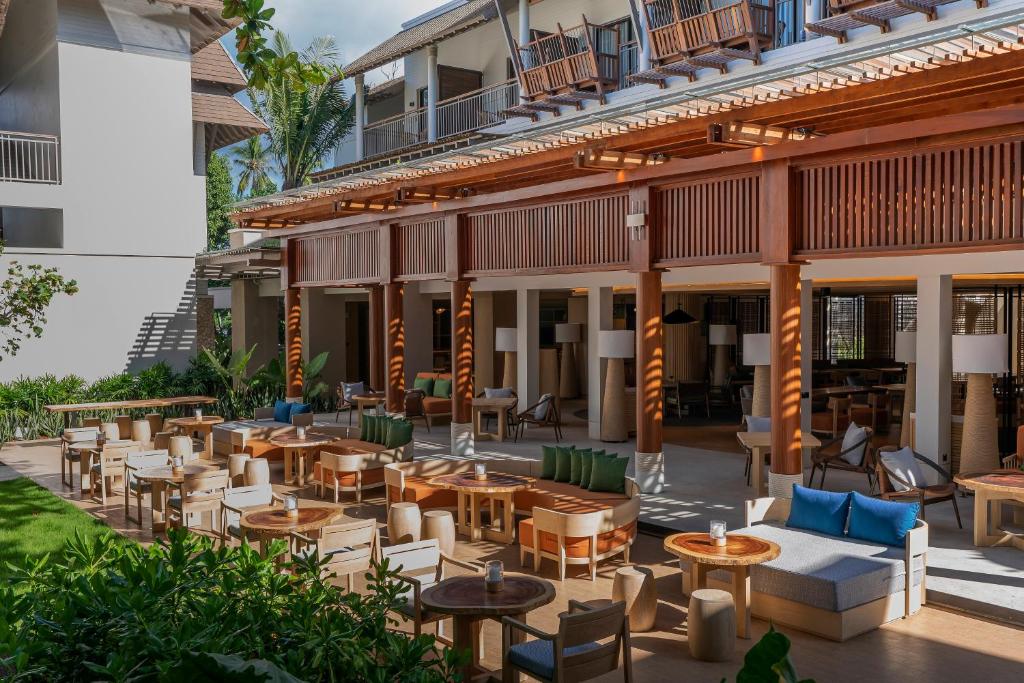 samui-holiday-inn-restaurant