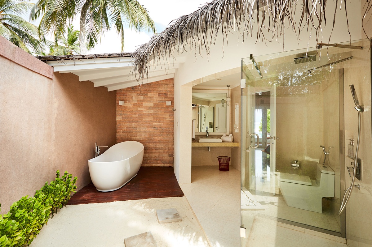 vilu reef grand beach pool villa 盥洗空間